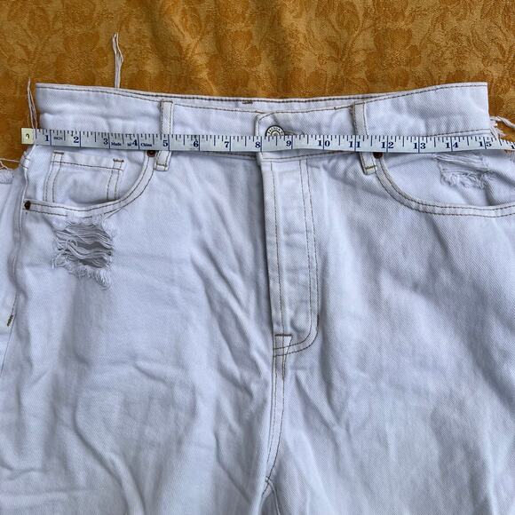 PAC Sun High Rise Straight White Denim: Size 8 - Picture 3 of 9